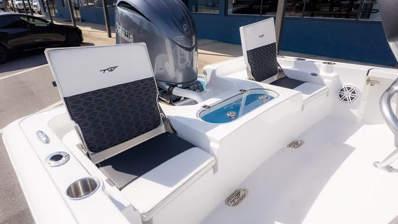 Slide: The Image of Tidewater 2110 Bay Max 2026 - 8