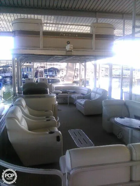 Slide: The Image of Premier 310 Boundary Waters Wide Deck 2006 - 4