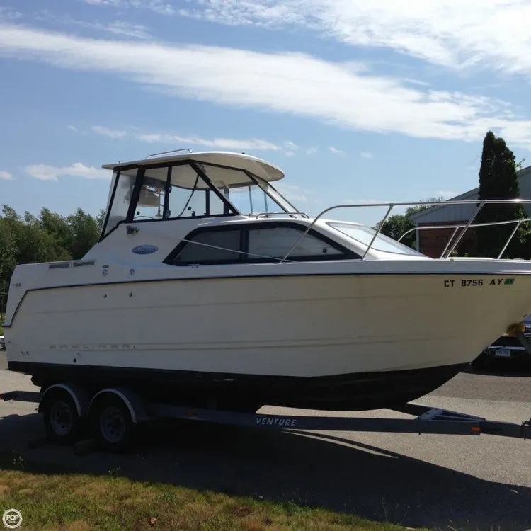 Slide: The Image of Bayliner 2452 Ciera LX Express 2001 - 7