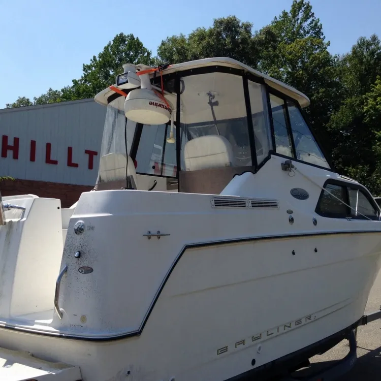 Slide: The Image of Bayliner 2452 Ciera LX Express 2001 - 8