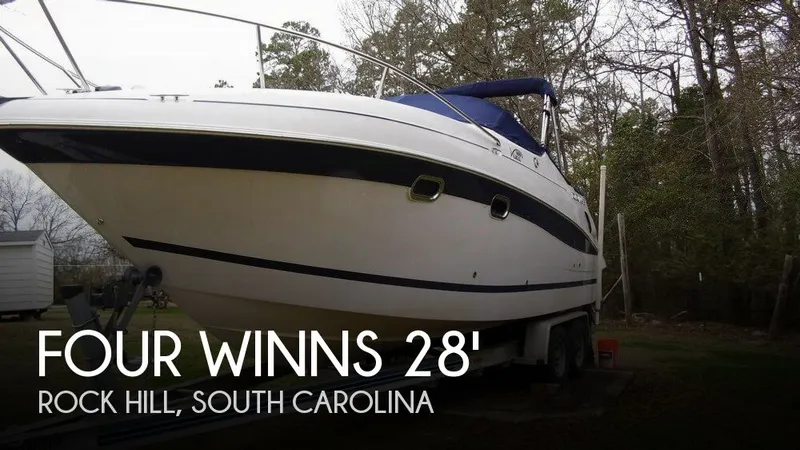 Slide: The Image of Four Winns 268 Vista 2005 - 0