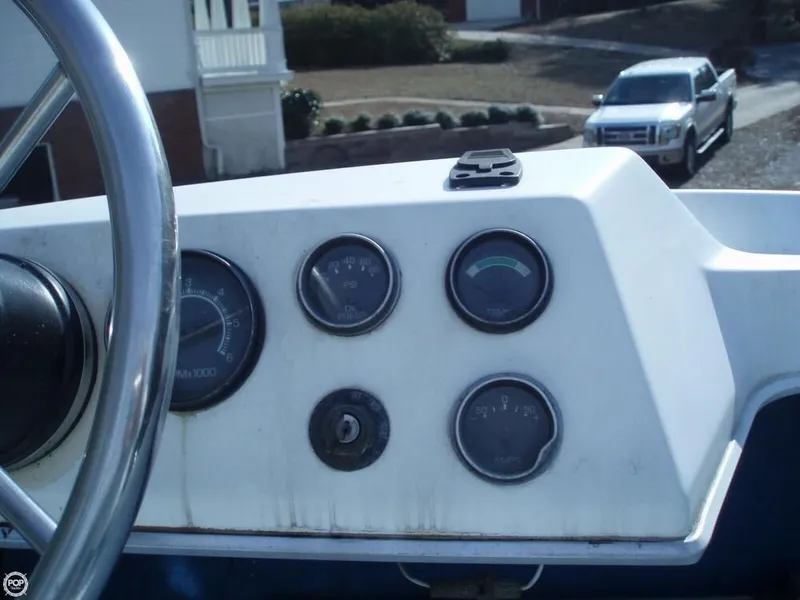 Slide: The Image of Sea Ray 240 CB 1979 - 7