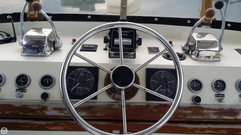 Slide: The Image of Chris-Craft 42 Sport Fisher 1968 - 1
