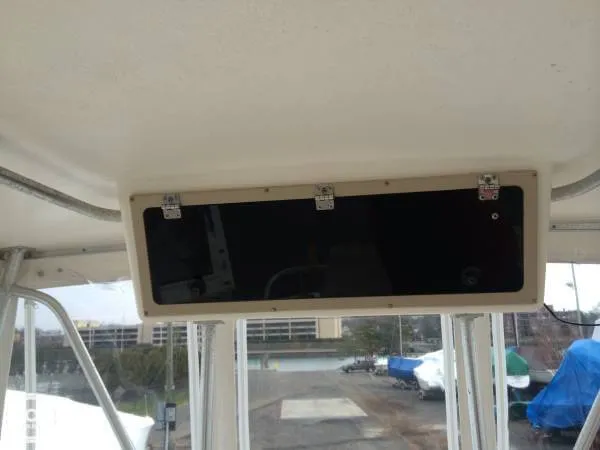 Slide: The Image of Albemarle 325 Sport Fish Convertible 1998 - 10