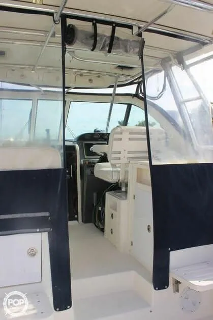Slide: The Image of Pursuit 3370 Offshore 2006 - 10