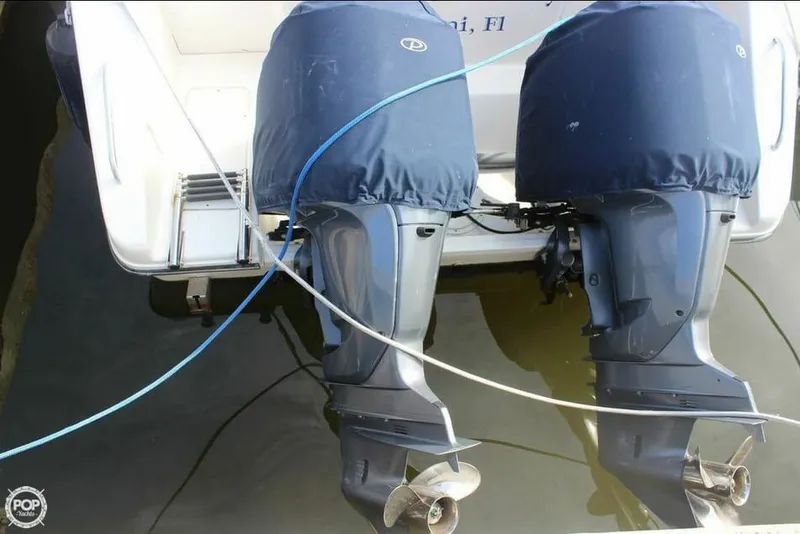 Slide: The Image of Pursuit 3370 Offshore 2006 - 11