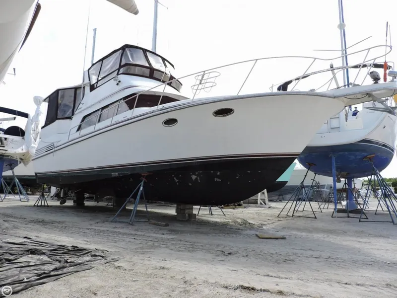 Slide: The Image of Trojan 12 Meter Motoryacht 1988 - 4