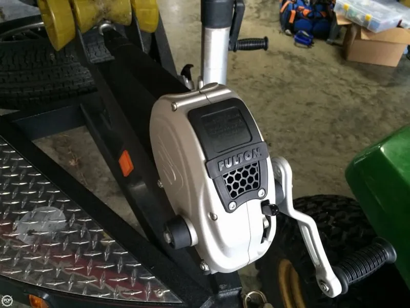 Slide: The Image of Triton 19 XS 2014 - 10