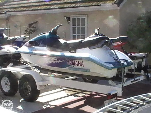Slide: The Image of Yamaha Wave Runner VX110 (4) 2006 - 9