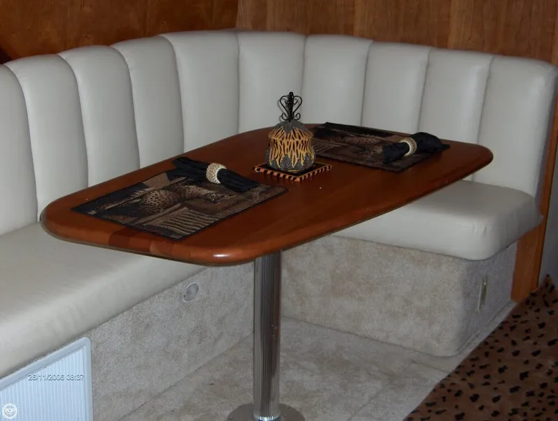 Slide: The Image of Silverton 392 Motoryacht 2000 - 9