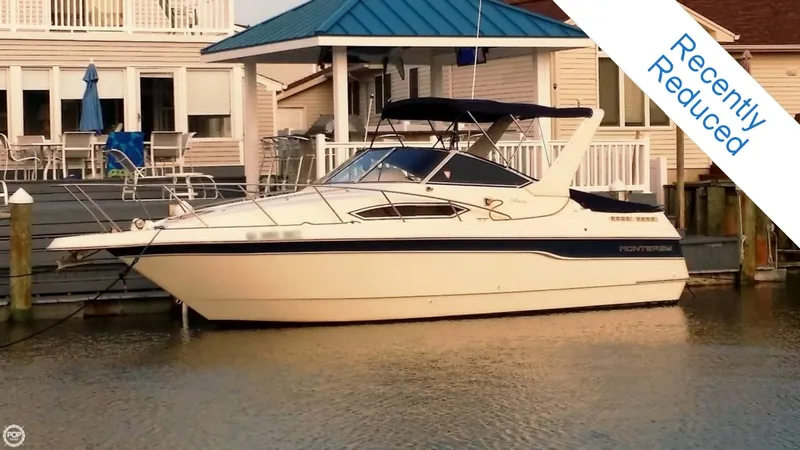 Slide: The Image of Monterey 276 Cruiser 1996 - 1