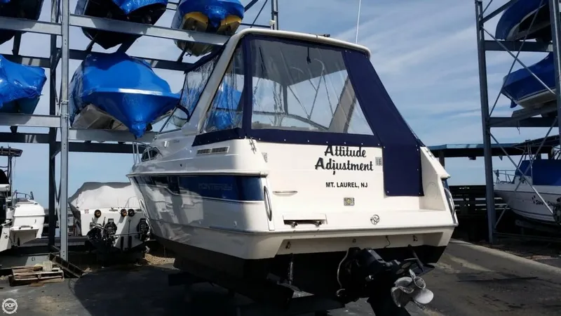 Slide: The Image of Monterey 276 Cruiser 1996 - 9