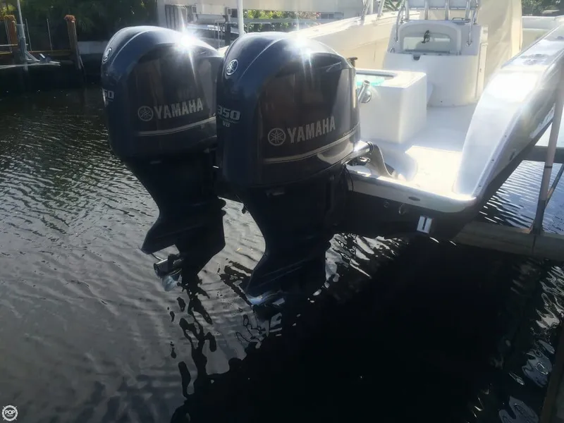 Slide: The Image of Cape Horn Yachts 36 Offshore 2009 - 4