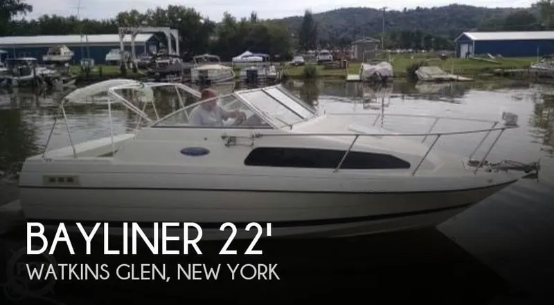 Slide: The Image of Bayliner 222 EC Classic 2005 - 0