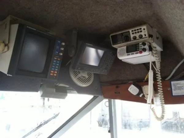 Slide: The Image of Bayliner 2850 Contessa 1989 - 5