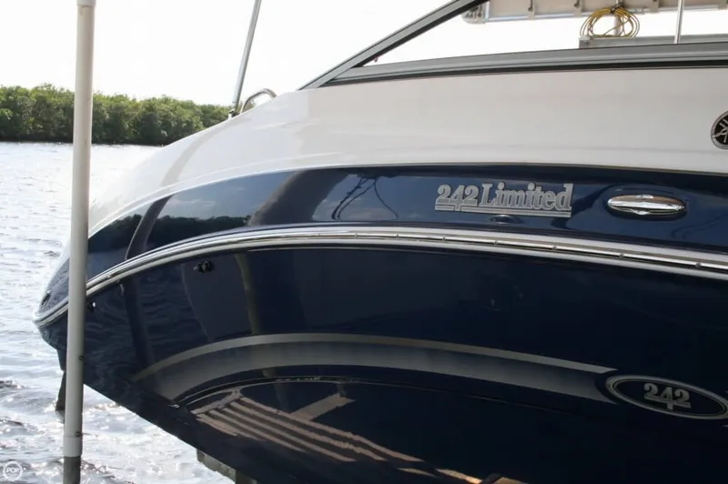 Slide: The Image of Yamaha 242 Limited 2013 - 6
