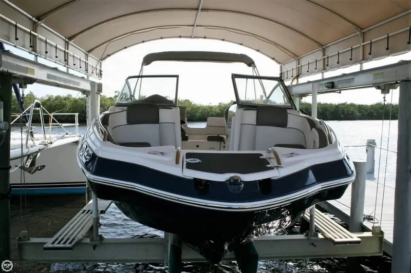 Slide: The Image of Yamaha 242 Limited 2013 - 8