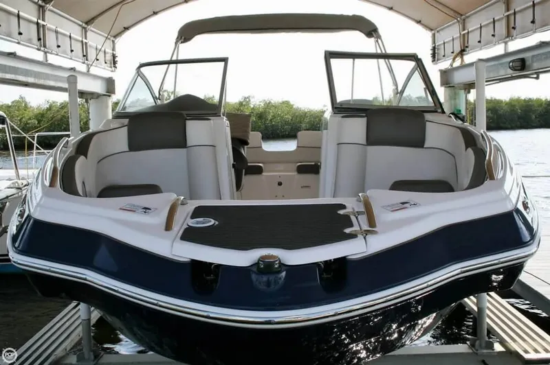 Slide: The Image of Yamaha 242 Limited 2013 - 9