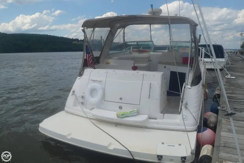Slide: The Image of Rinker 320 Express Cruiser 2006 - 1