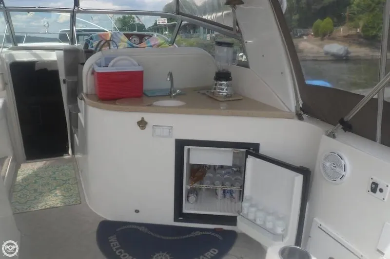 Slide: The Image of Rinker 320 Express Cruiser 2006 - 2
