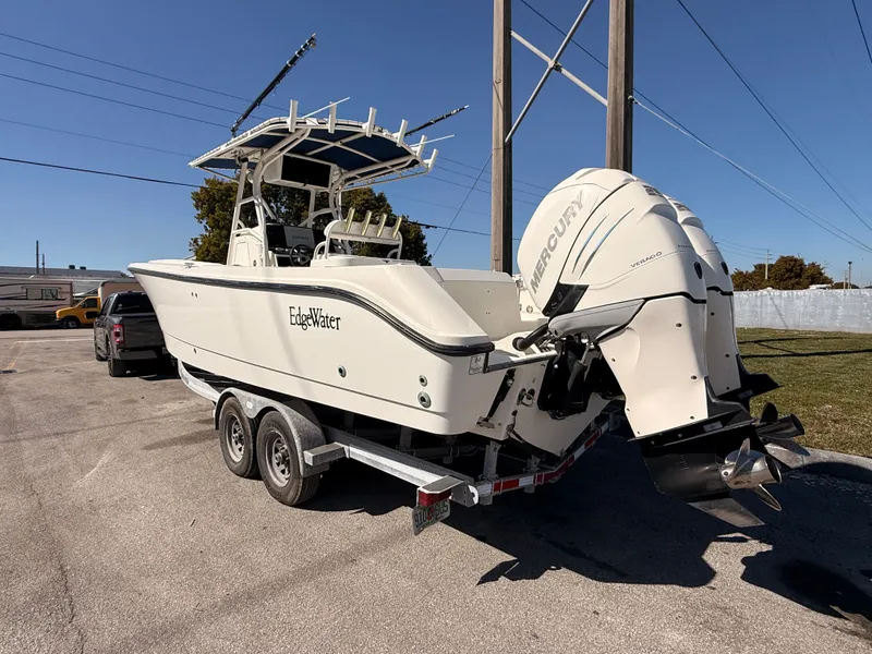 Slide: The Image of Edgewater 265CC 2004 - 10