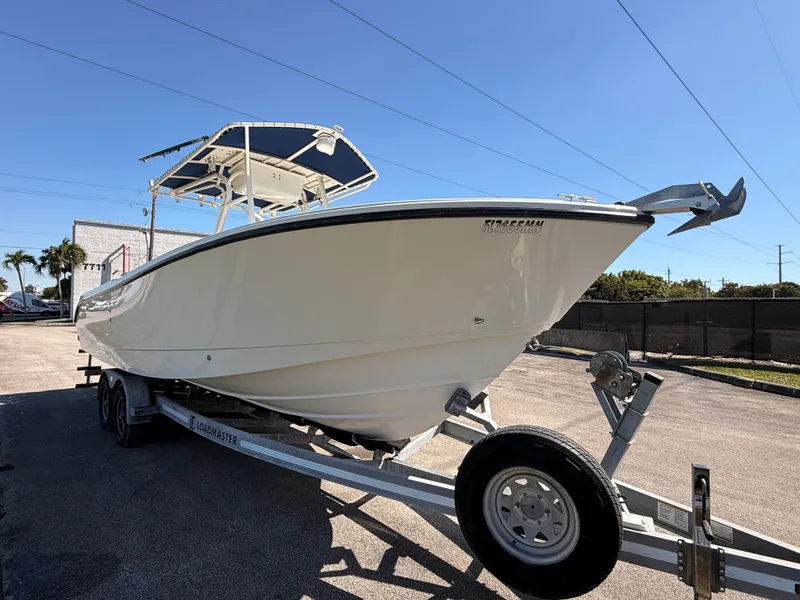 Slide: The Image of Edgewater 265CC 2004 - 5