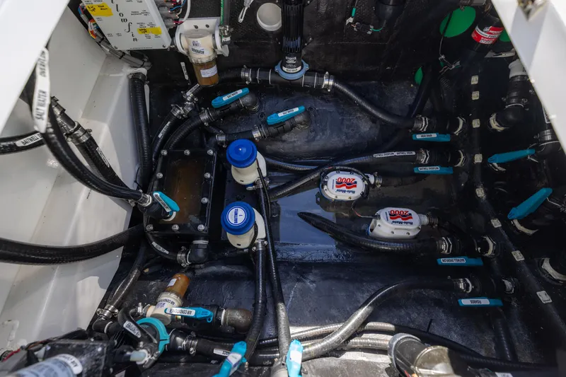 Slide: The Image of Yellowfin 42 Offshore 2023 - 69