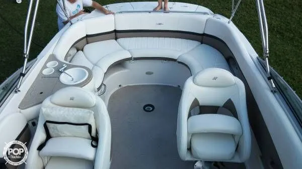 Slide: The Image of Four Winns 225 Sundowner 2004 - 2