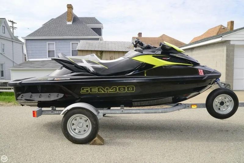 Slide: The Image of Sea-Doo RXT-X 260 2012 - 3