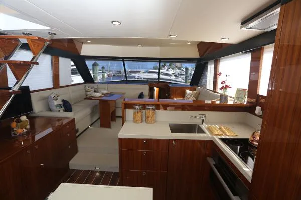 Slide: The Image of Maritimo M50 2015 - 11