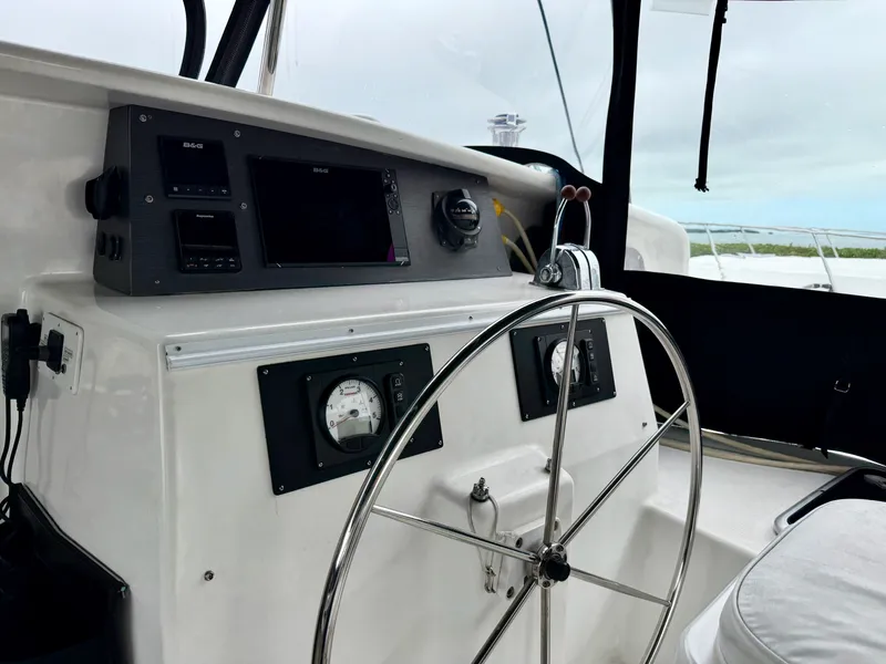 Slide: The Image of Voyage 440 2000 - 4