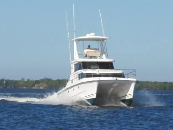 Slide: The Image of Aventure Sportster Power Catamaran 2003 - 1