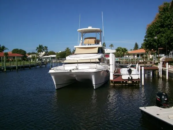 Slide: The Image of Aventure Sportster Power Catamaran 2003 - 3