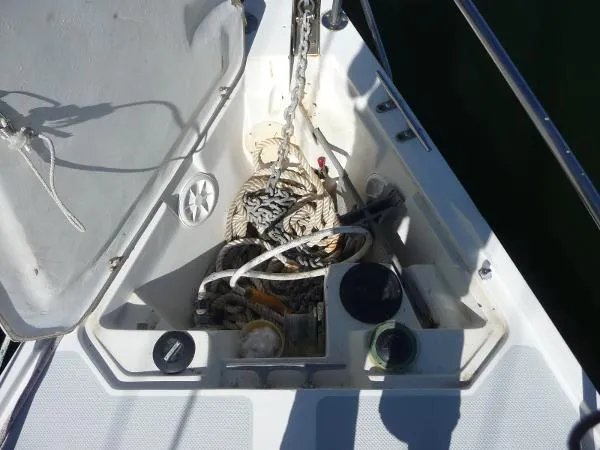 Slide: The Image of Catalina Sloop 1994 - 7