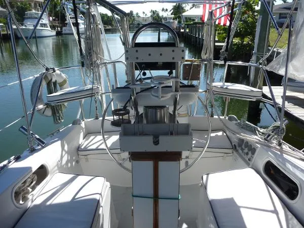 Slide: The Image of Catalina Sloop 1994 - 9