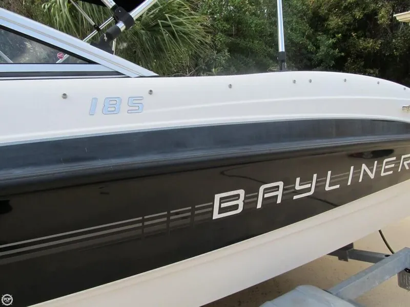 Slide: The Image of Bayliner 185 BR 2011 - 10