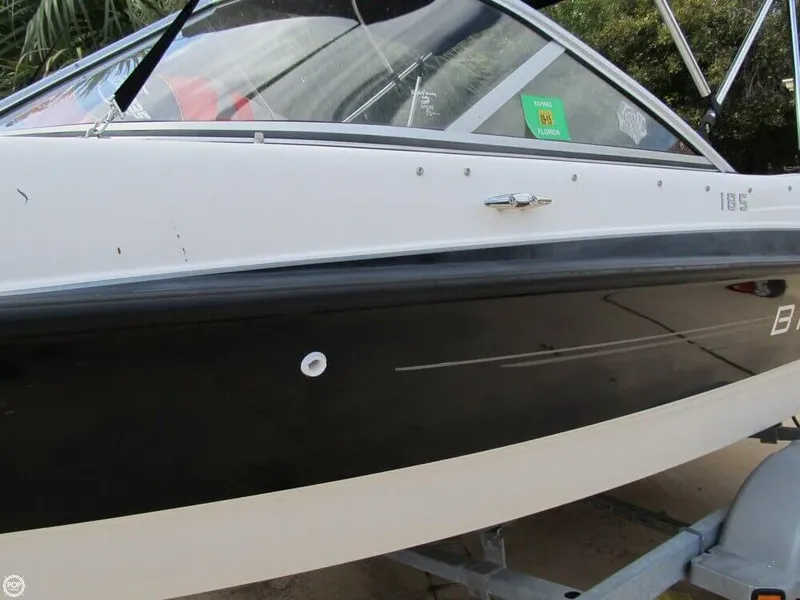 Slide: The Image of Bayliner 185 BR 2011 - 8