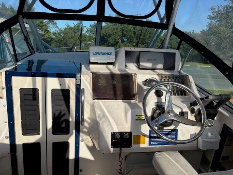 Slide: The Image of Grady-White Sailfish 272 1995 - 13