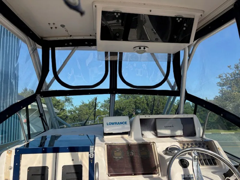 Slide: The Image of Grady-White Sailfish 272 1995 - 14