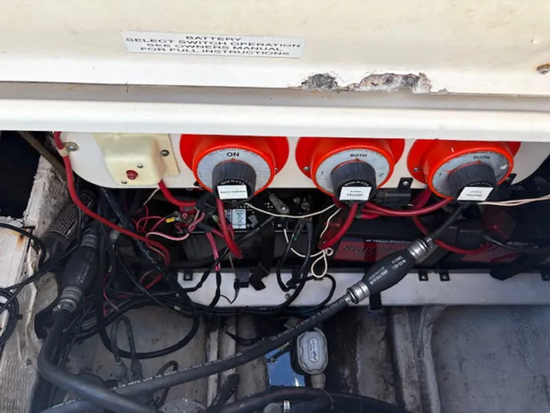 Slide: The Image of Grady-White Sailfish 272 1995 - 6