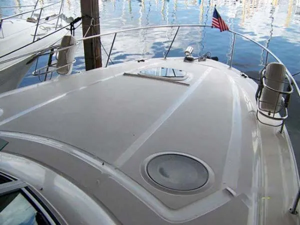 Slide: The Image of Sea Ray 340 Sundancer 2004 - 7
