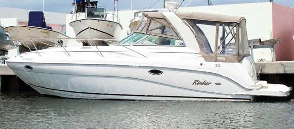 Slide: The Image of Rinker 320 Express Cruiser 2006 - 0