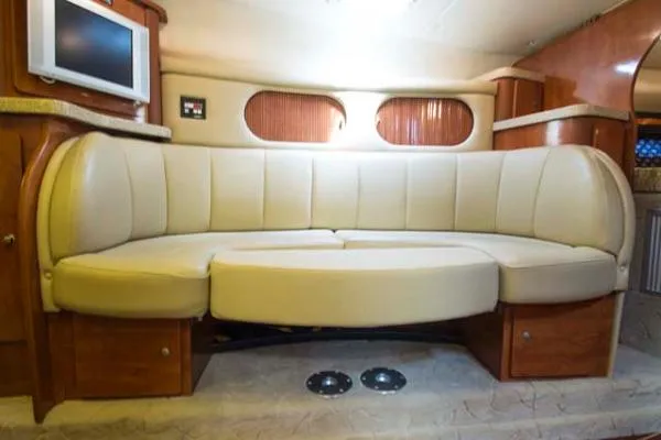 Slide: The Image of Rinker 320 Express Cruiser 2006 - 4