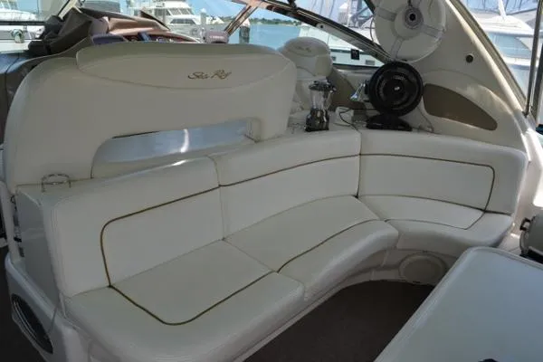 Slide: The Image of Sea Ray 460 Sundancer 1999 - 9