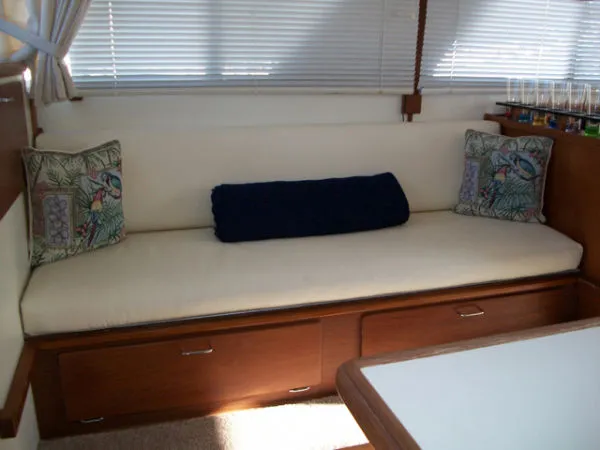 Slide: The Image of Tollycraft Hardtop Sports Cruiser 1990 - 3