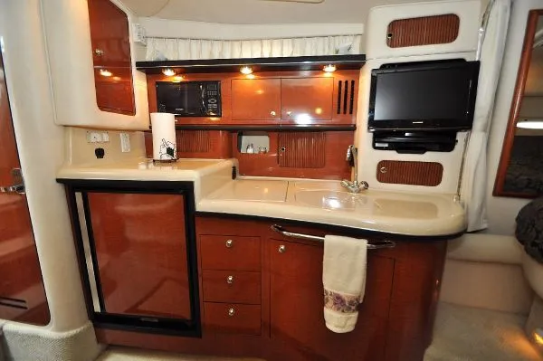 Slide: The Image of Sea Ray 340 Sundancer 2003 - 3