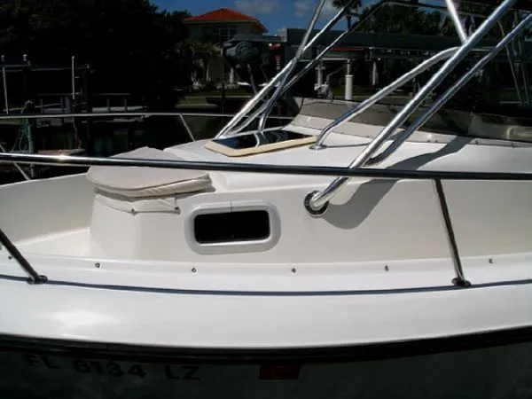 Slide: The Image of Century 3000 Sport Cabin 2001 - 4