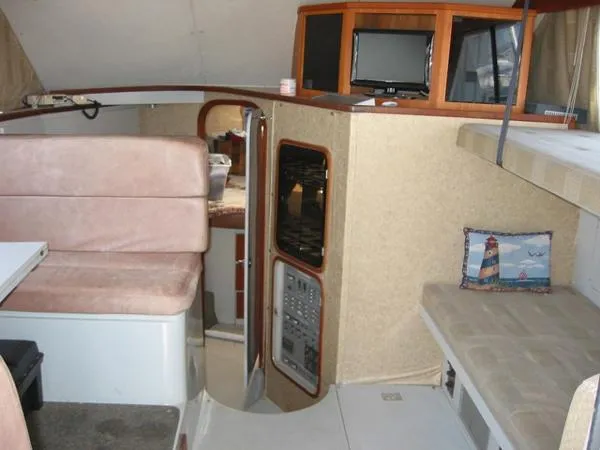 Slide: The Image of Phoenix Bass Boat Convertible 1988 - 2