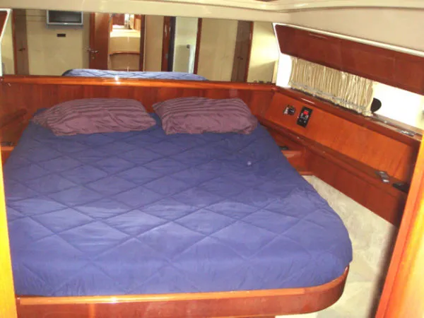 Slide: The Image of Ferretti 1998 - 6