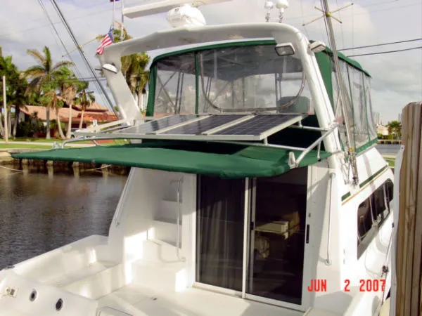 Slide: The Image of Mainship Sedan Bridge 1998 - 8